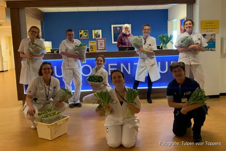 Tulpen voor Toppers nog lang niet klaar! Zorgtoppers in de bloemetjes gezet