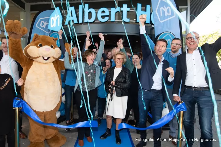 Nieuwe Albert Heijn Spanbroek feestelijk geopend