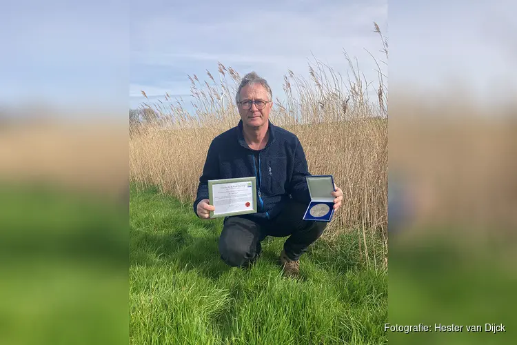 Landschap Noord-Holland reikt Zilveren Kemphaan Penning uit aan Do van Dijck